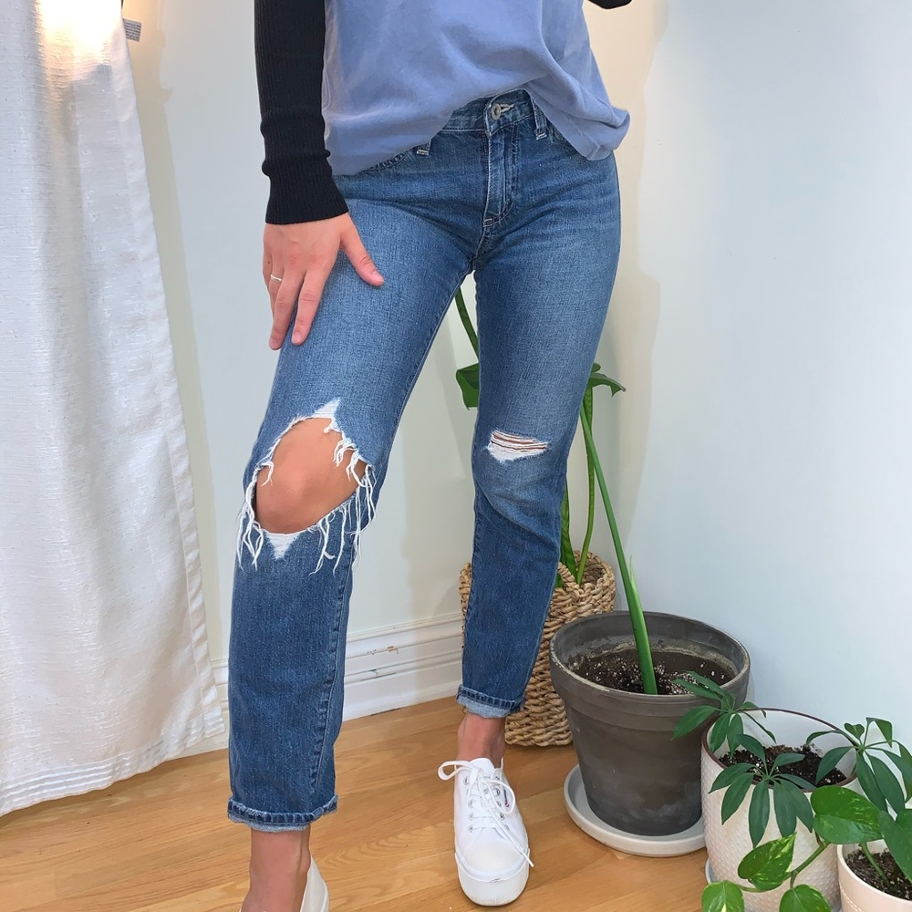 Ripped mom jeans